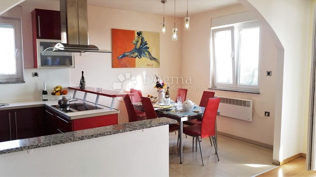 Apartmán Na predaj - PRIMORSKO-GORANSKA  OPATIJA 