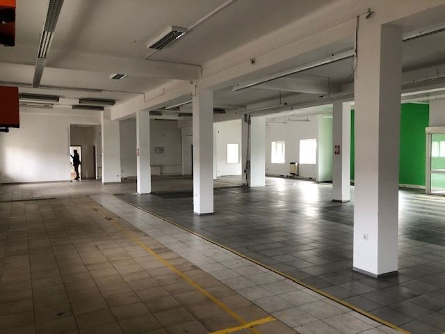 Poslovni prostori Za najem - GRAD ZAGREB  ZAGREB 