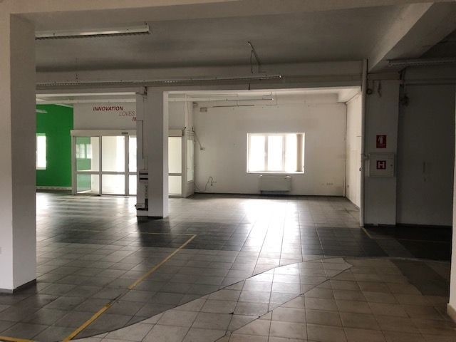 Poslovni prostori Za najem - GRAD ZAGREB  ZAGREB 