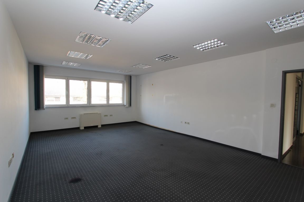 Poslovni prostori Za najem - GRAD ZAGREB  ZAGREB 