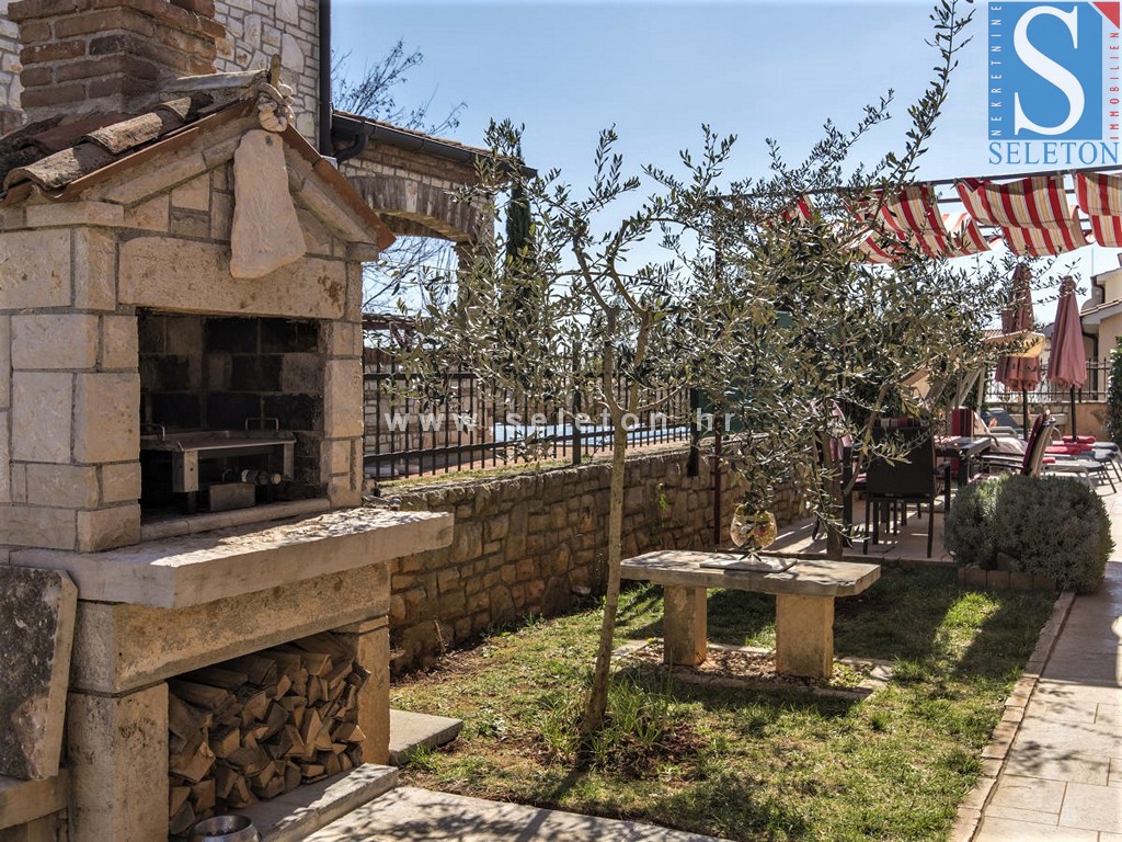 Dom Na sprzedaż - ISTARSKA  POREČ 
