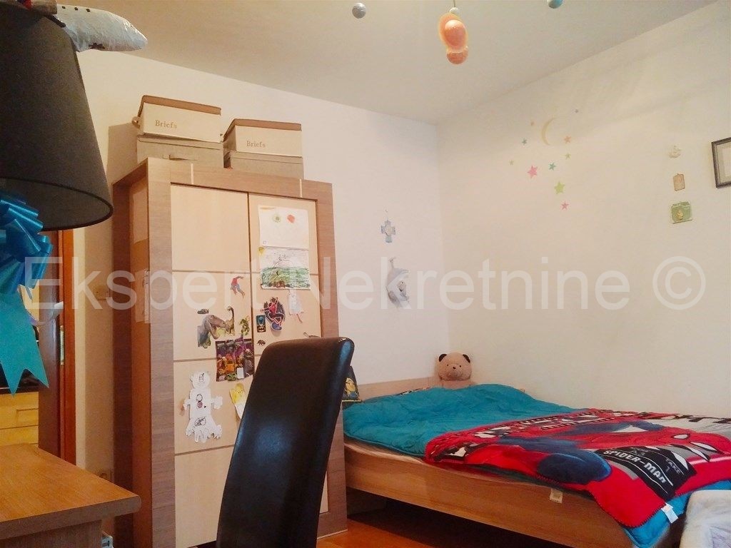 Apartment Zu verkaufen - SPLITSKO-DALMATINSKA  KAŠTELA 