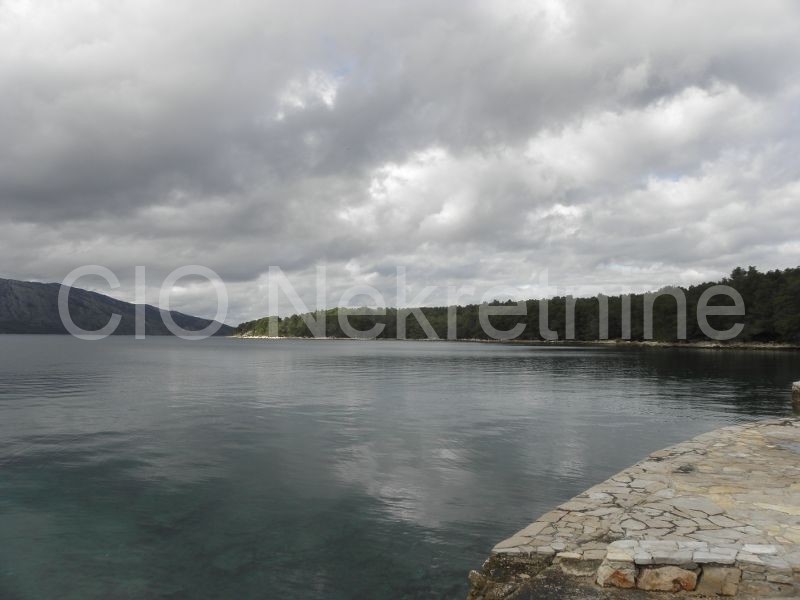 Terreno In vendita - SPLITSKO-DALMATINSKA  STARI GRAD 