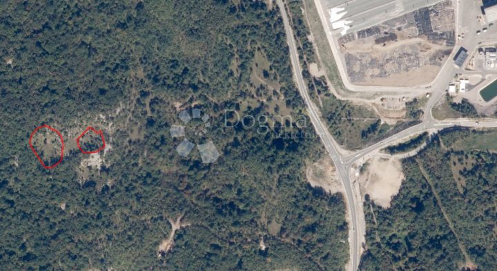 Land for sale 4500 m² – Breza