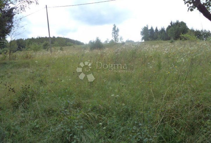 Land For sale - LIČKO-SENJSKA  PLITVIČKA JEZERA 