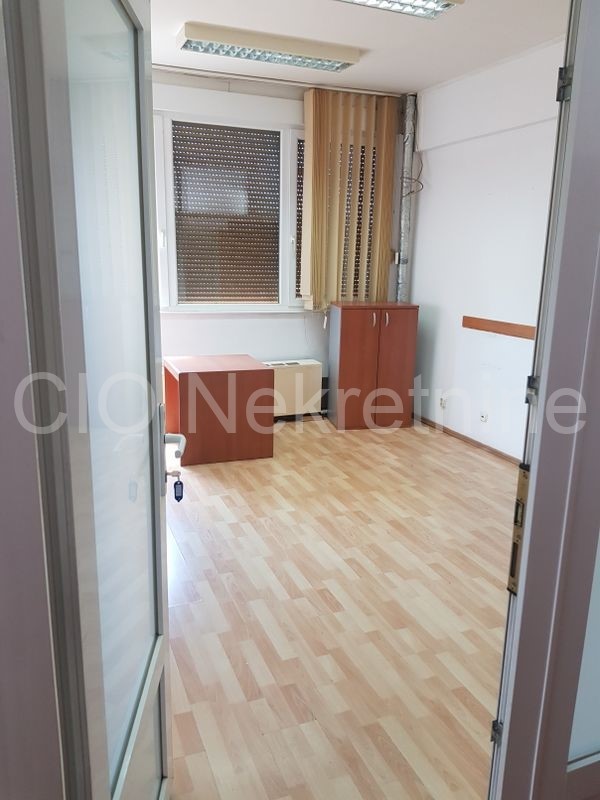 Business premises For rent - SPLITSKO-DALMATINSKA  SPLIT 