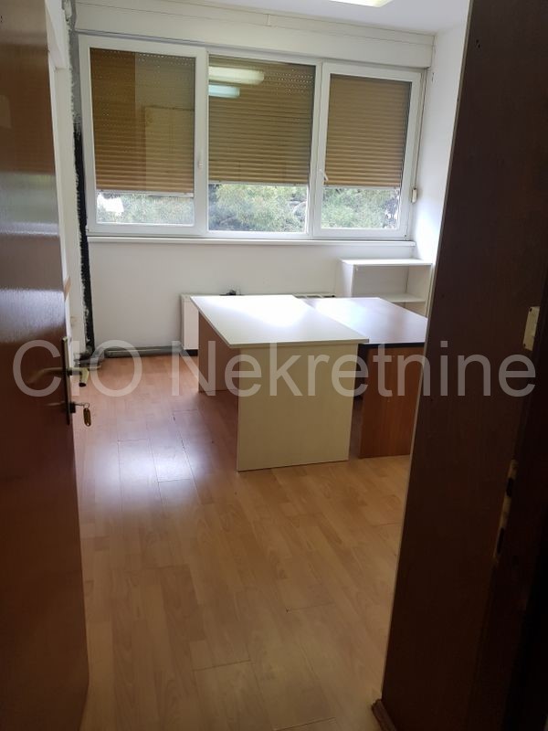 Business premises For rent - SPLITSKO-DALMATINSKA  SPLIT 