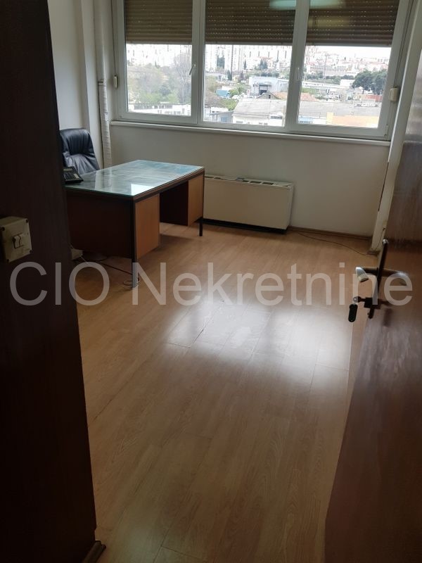 Business premises For rent - SPLITSKO-DALMATINSKA  SPLIT 