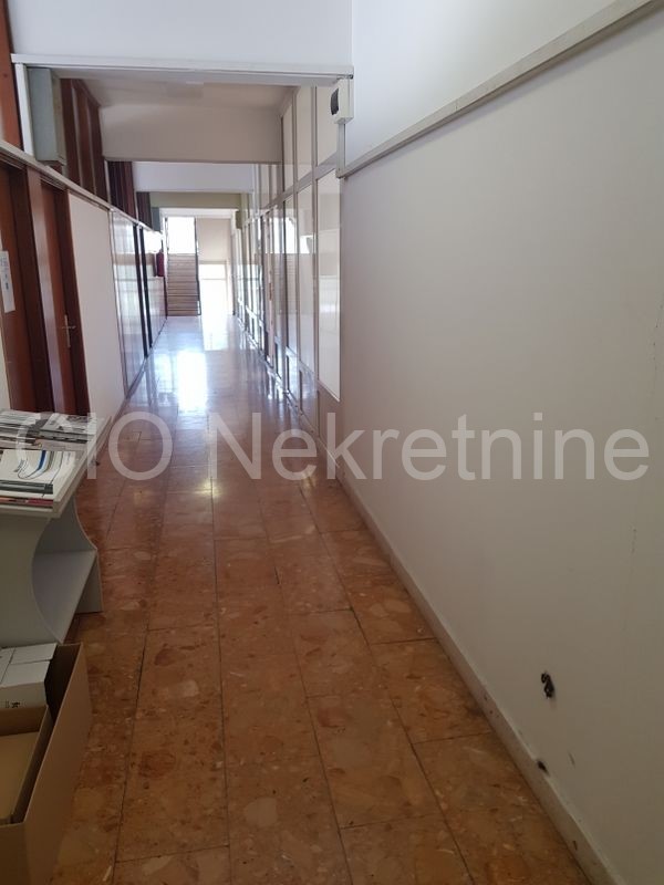 Business premises For rent - SPLITSKO-DALMATINSKA  SPLIT 