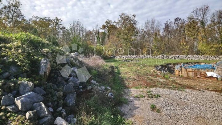 Terreno in vendita 1365 m² – Brešca