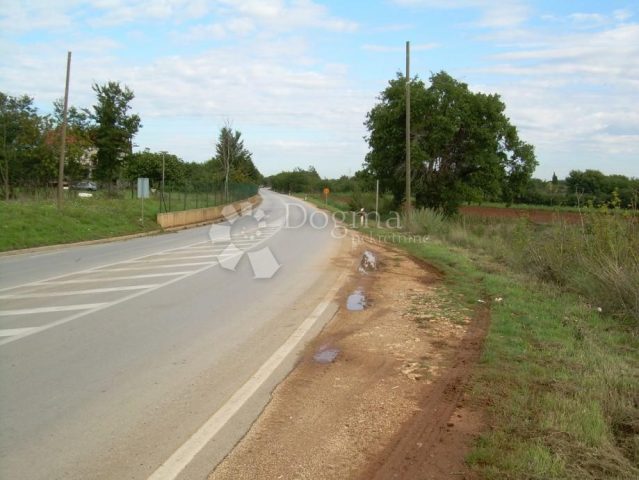 Pozemek na prodej 3750 m² – Banjole