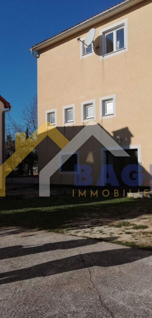 House For sale - ISTARSKA  KANFANAR 