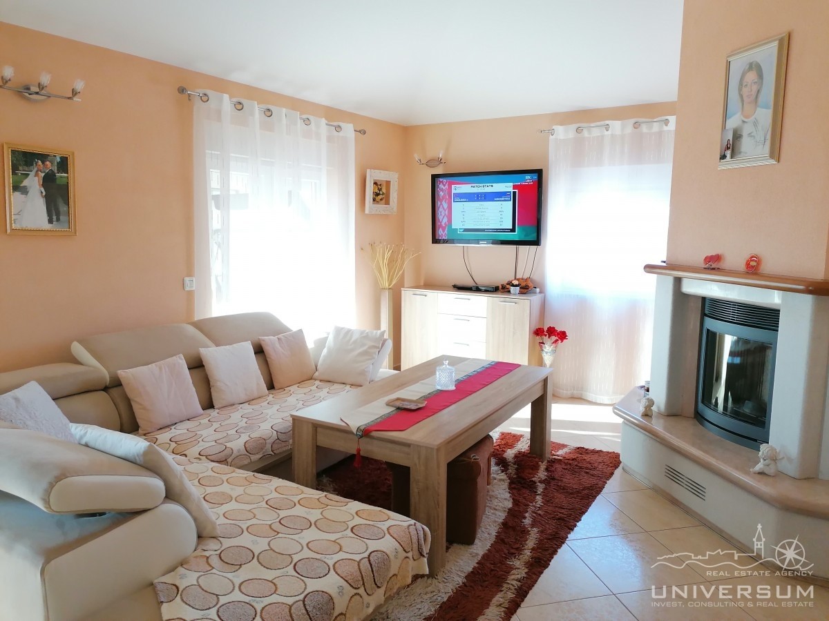 Flat For sale - ISTARSKA  NOVIGRAD 