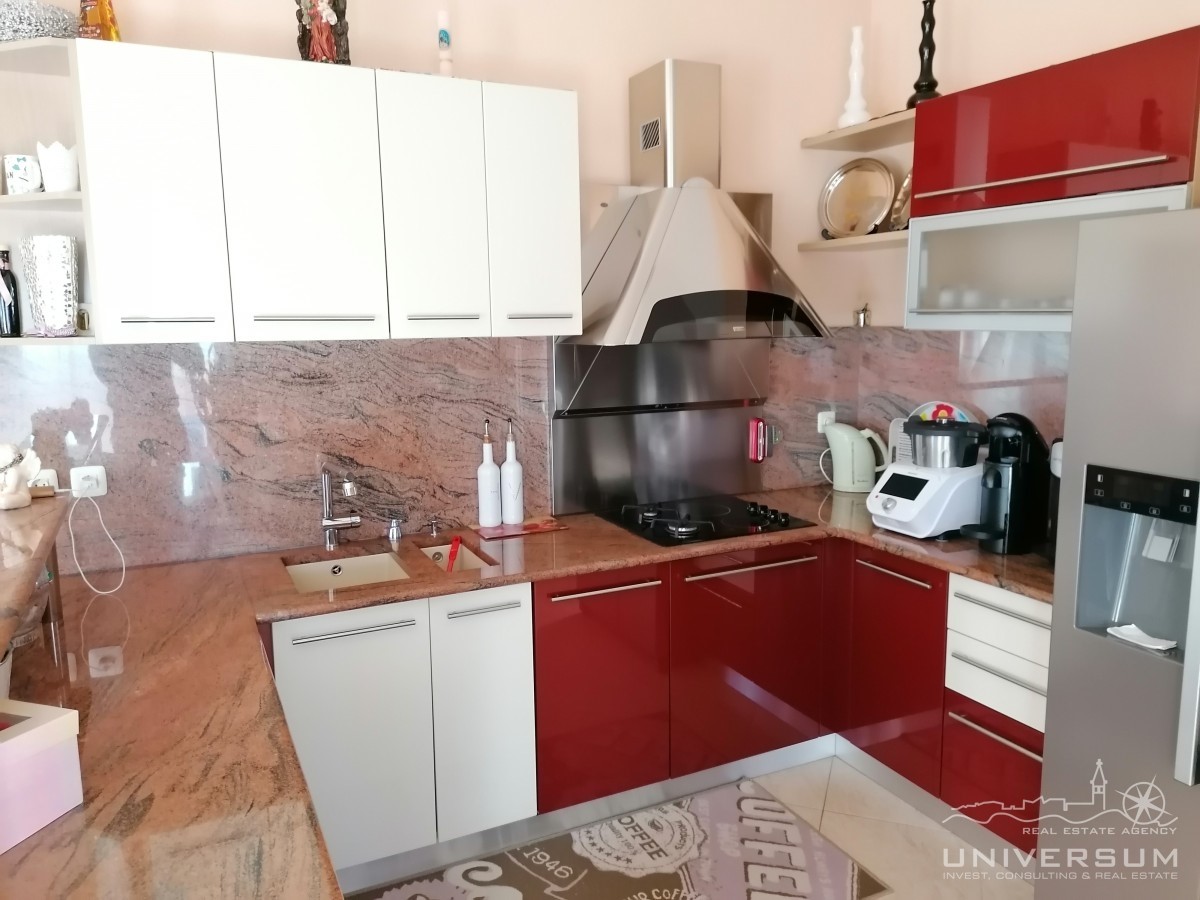 Flat For sale - ISTARSKA  NOVIGRAD 