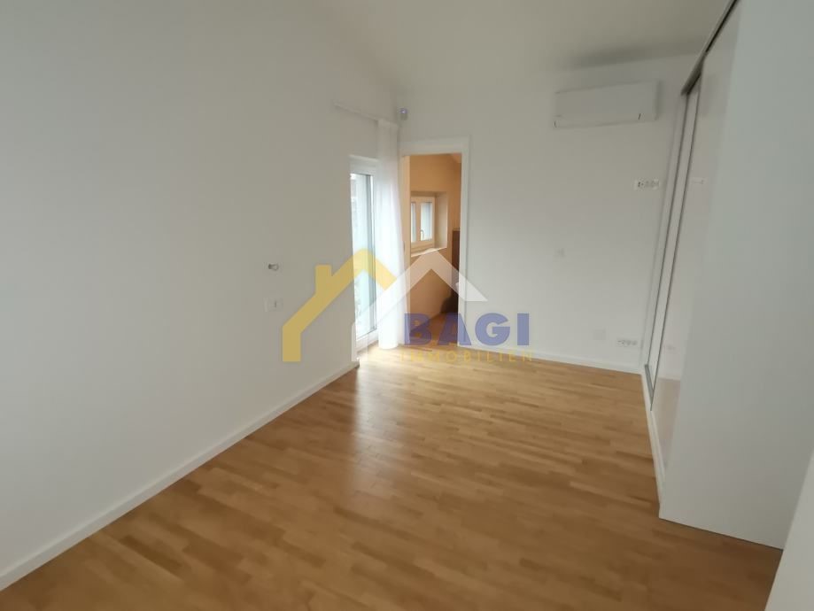 House For rent - GRAD ZAGREB  ZAGREB 