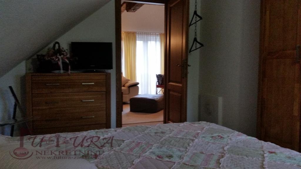 House For sale - LIČKO-SENJSKA  GOSPIĆ 