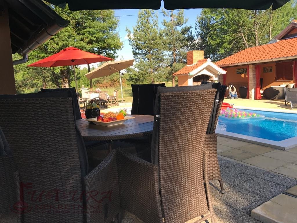 House For sale - LIČKO-SENJSKA  GOSPIĆ 