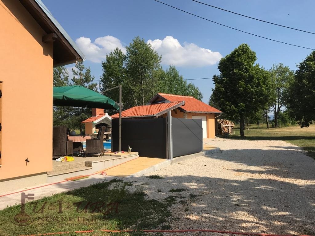 House For sale - LIČKO-SENJSKA  GOSPIĆ 