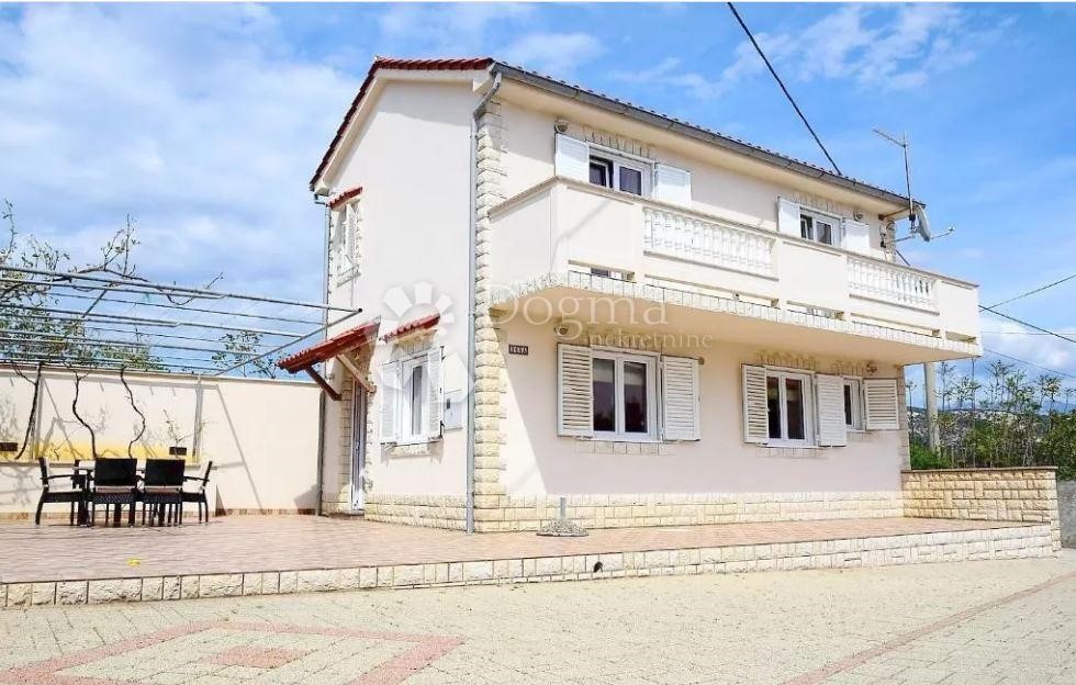 Maison À vendre - PRIMORSKO-GORANSKA  RAB 