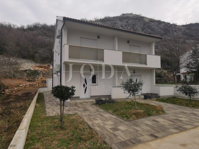 House for sale 150 m² – Lukovo