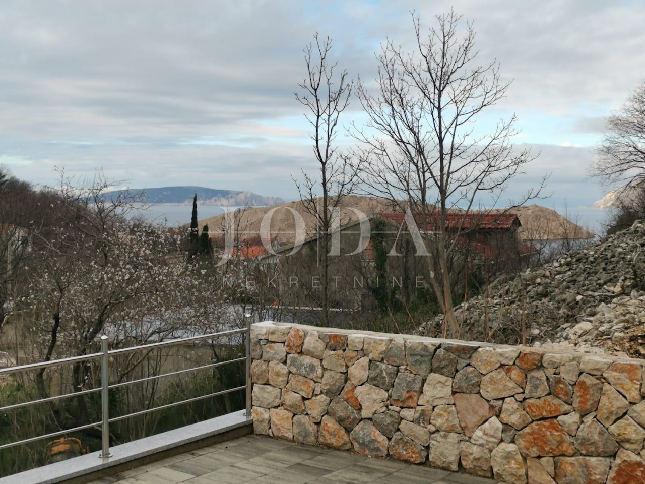 Haus Zu verkaufen - LIČKO-SENJSKA  SENJ 