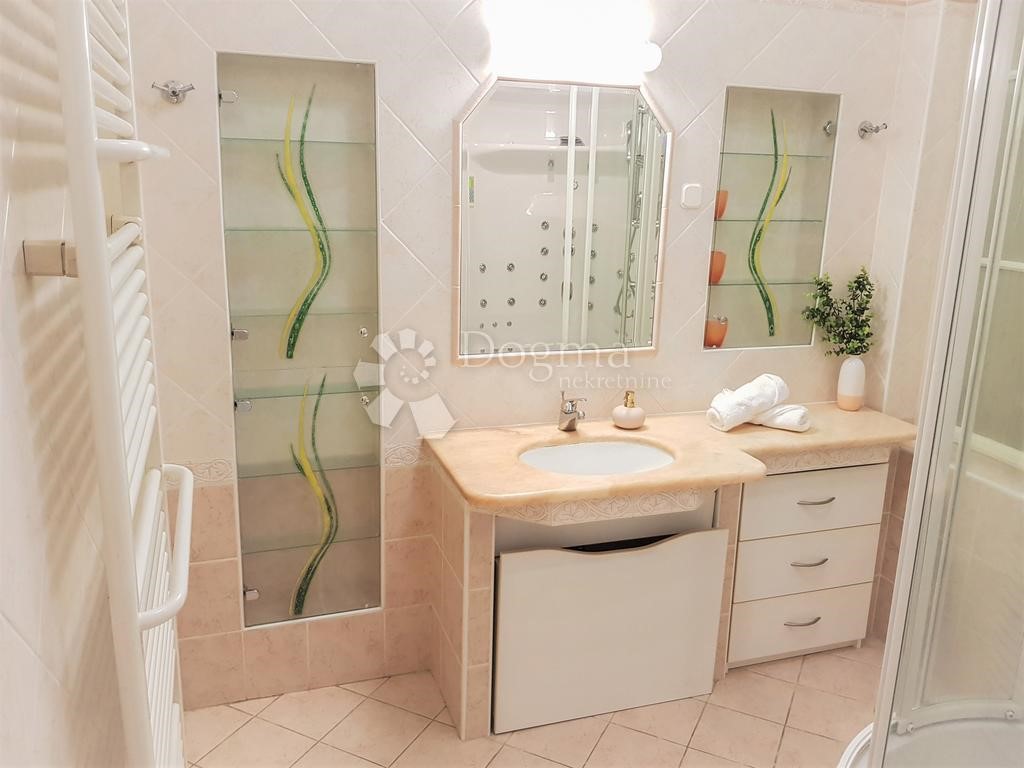 Apartmán Na predaj - PRIMORSKO-GORANSKA  OPATIJA 