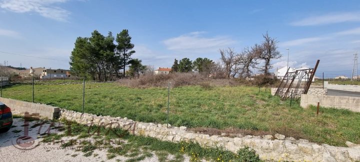 Parcela na predaj 1550 m² – Nin