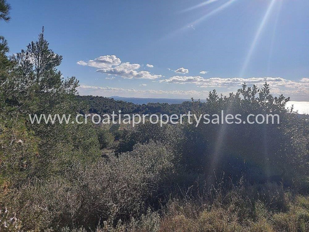 Land For sale - SPLITSKO-DALMATINSKA  VIS 