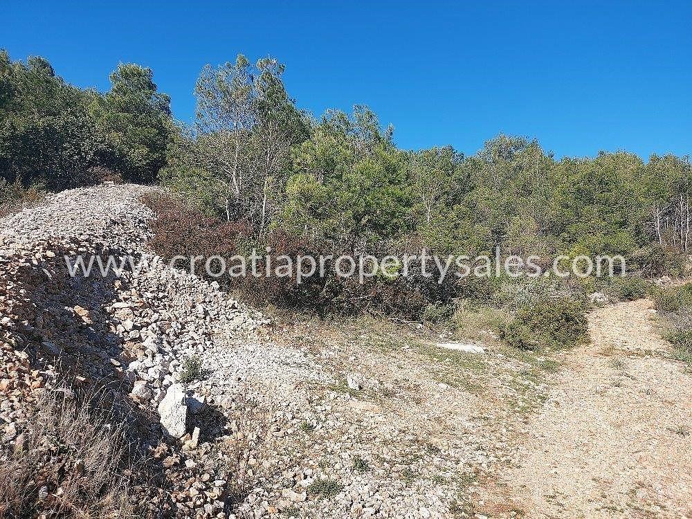 Land For sale - SPLITSKO-DALMATINSKA  VIS 