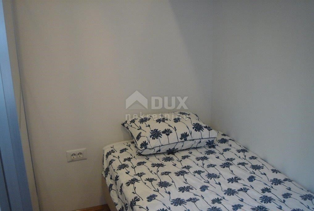 Flat For rent - PRIMORSKO-GORANSKA  RIJEKA 