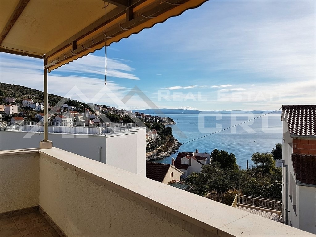 Apartma Naprodaj - SPLITSKO-DALMATINSKA  Čiovo