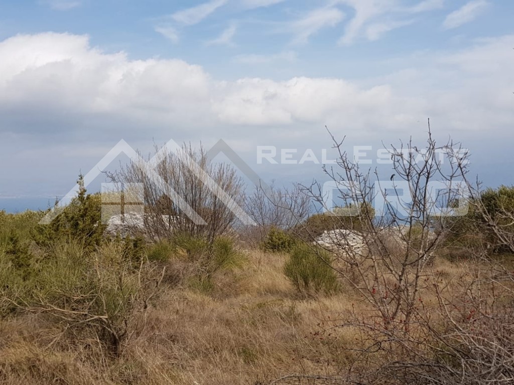 Land For sale - SPLITSKO-DALMATINSKA  BRAČ 