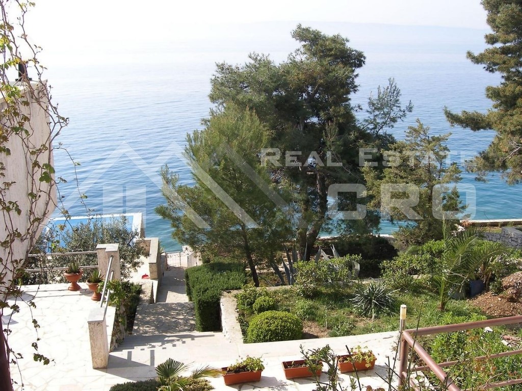 House For sale - SPLITSKO-DALMATINSKA  ČIOVO 