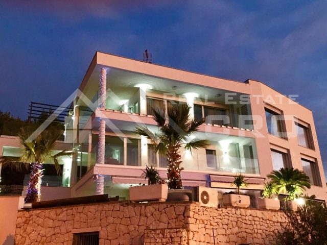 Casa in vendita 450 m² – Split