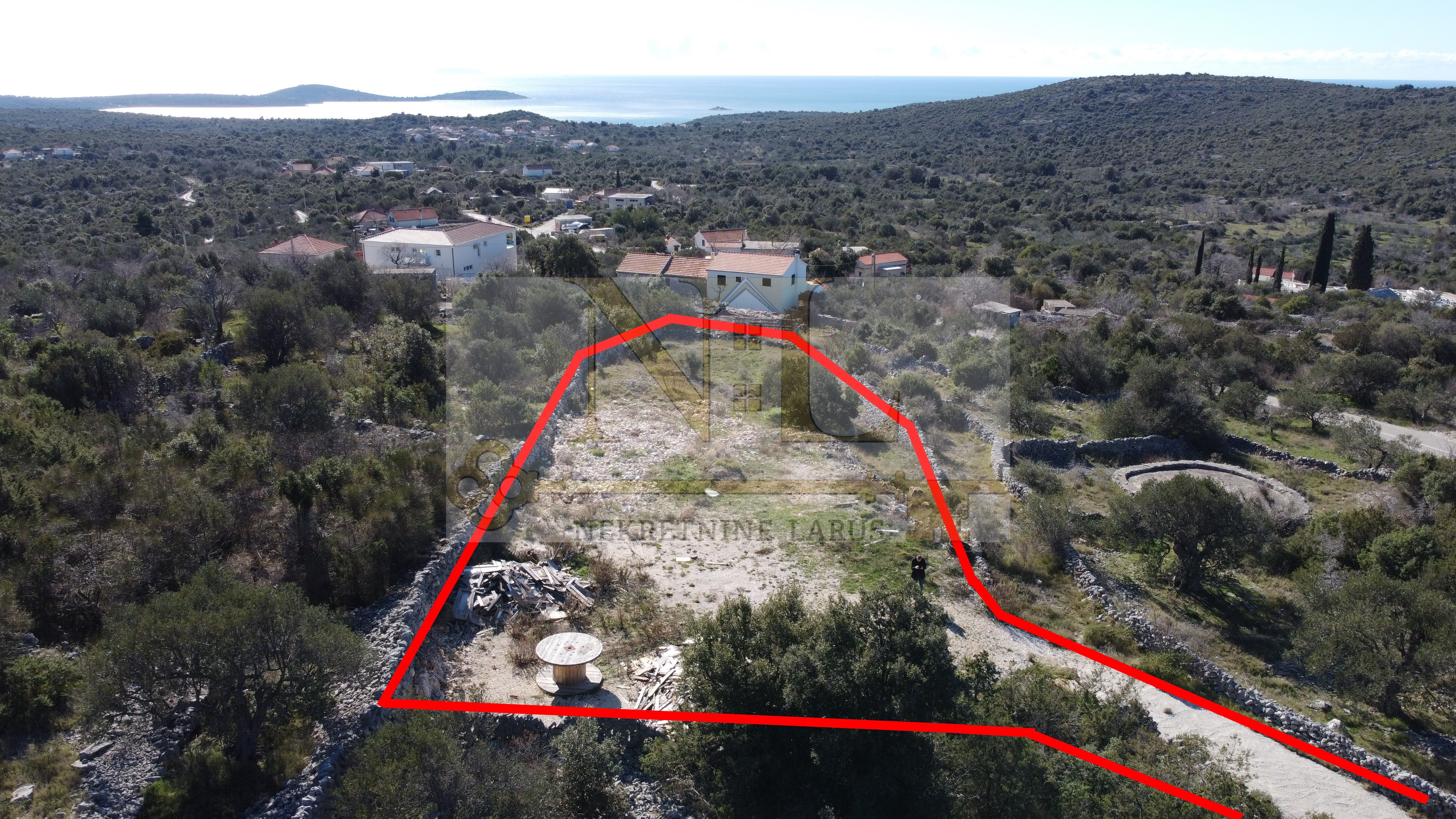 Land For sale - SPLITSKO-DALMATINSKA  MARINA 