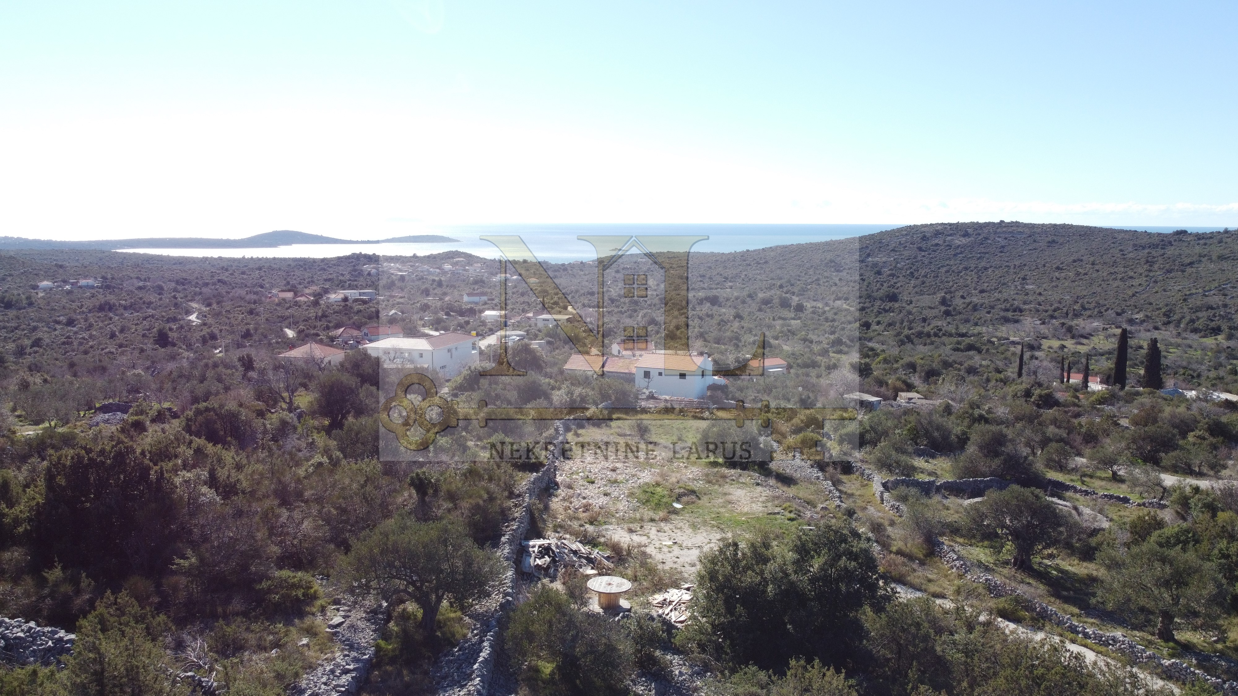 Land For sale - SPLITSKO-DALMATINSKA  MARINA 