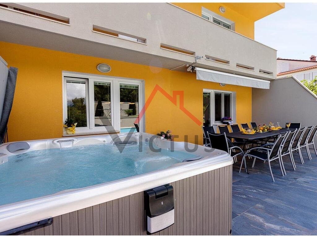House For sale - PRIMORSKO-GORANSKA  CRIKVENICA 