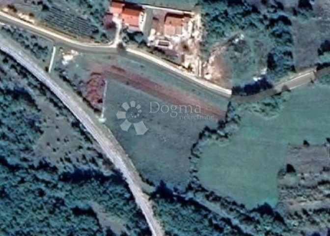 Land For sale - Istarska žminj - foto 3/8
