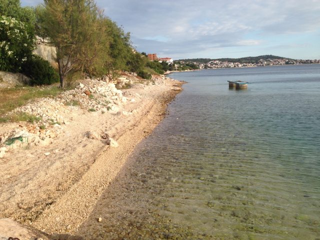 Zemljište na prodaju 1400 m² – Rogoznica