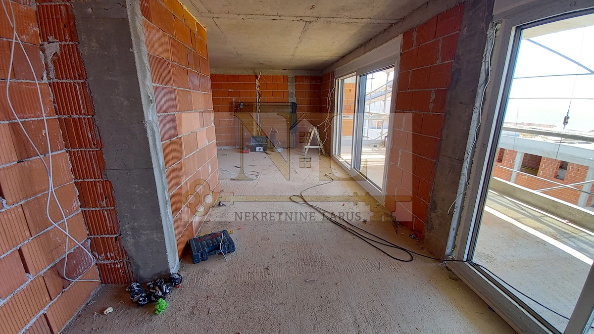 Apartma Na predaj - SPLITSKO-DALMATINSKA  ČIOVO 
