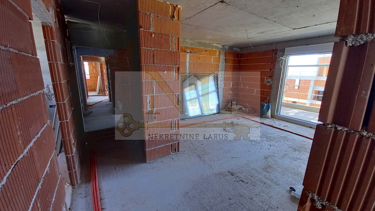 Apartma Naprodaj - SPLITSKO-DALMATINSKA  Čiovo