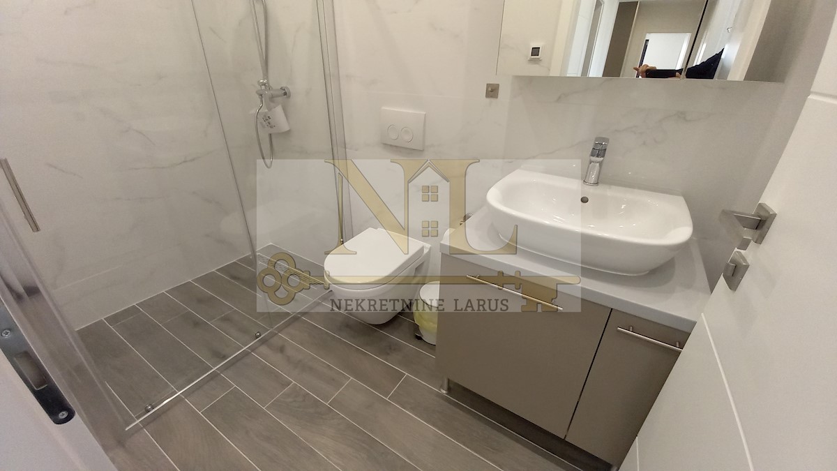 Apartmán Na predaj - SPLITSKO-DALMATINSKA  MARINA 