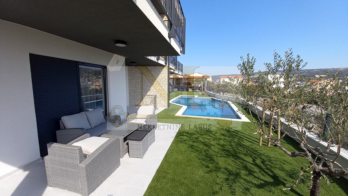 Apartmán Na predaj - SPLITSKO-DALMATINSKA  MARINA 