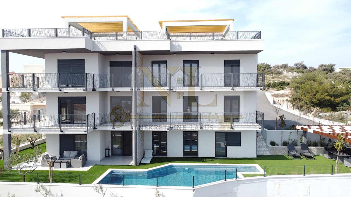 Apartmán Na predaj - SPLITSKO-DALMATINSKA  MARINA 
