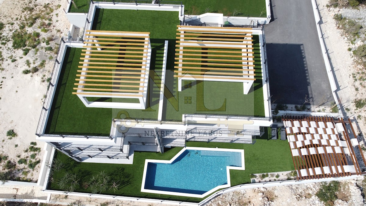 Apartmán Na predaj - SPLITSKO-DALMATINSKA  MARINA 