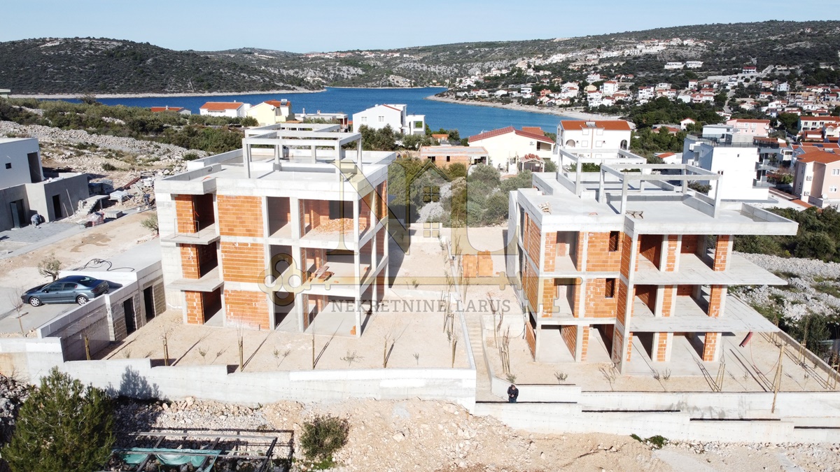 Apartmán Na prodej - SPLITSKO-DALMATINSKA  MARINA 