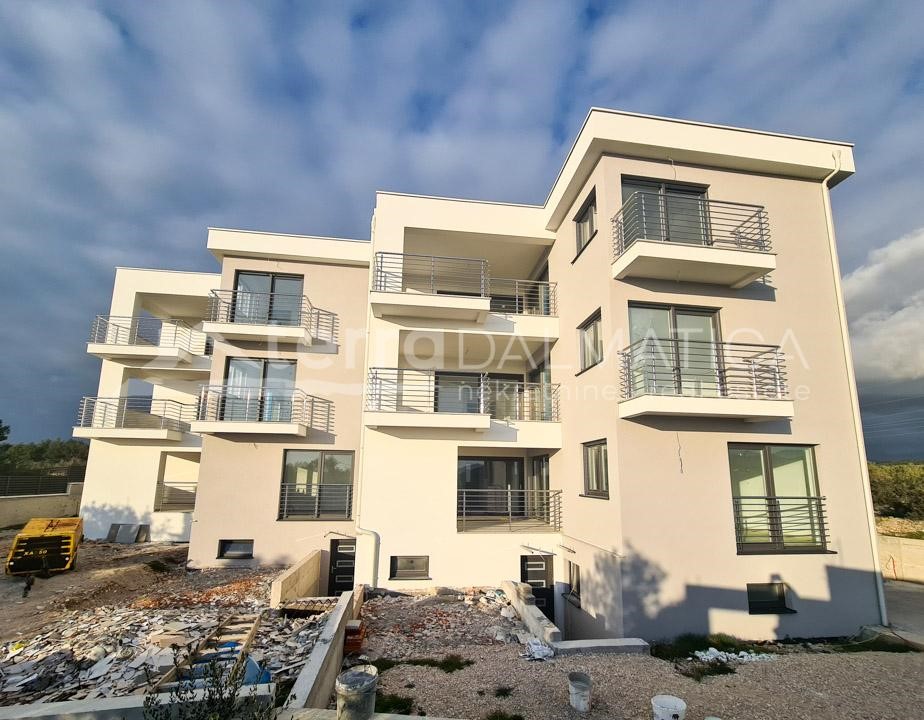 Apartmán Na predaj - ŠIBENSKO-KNINSKA  PRIMOŠTEN 