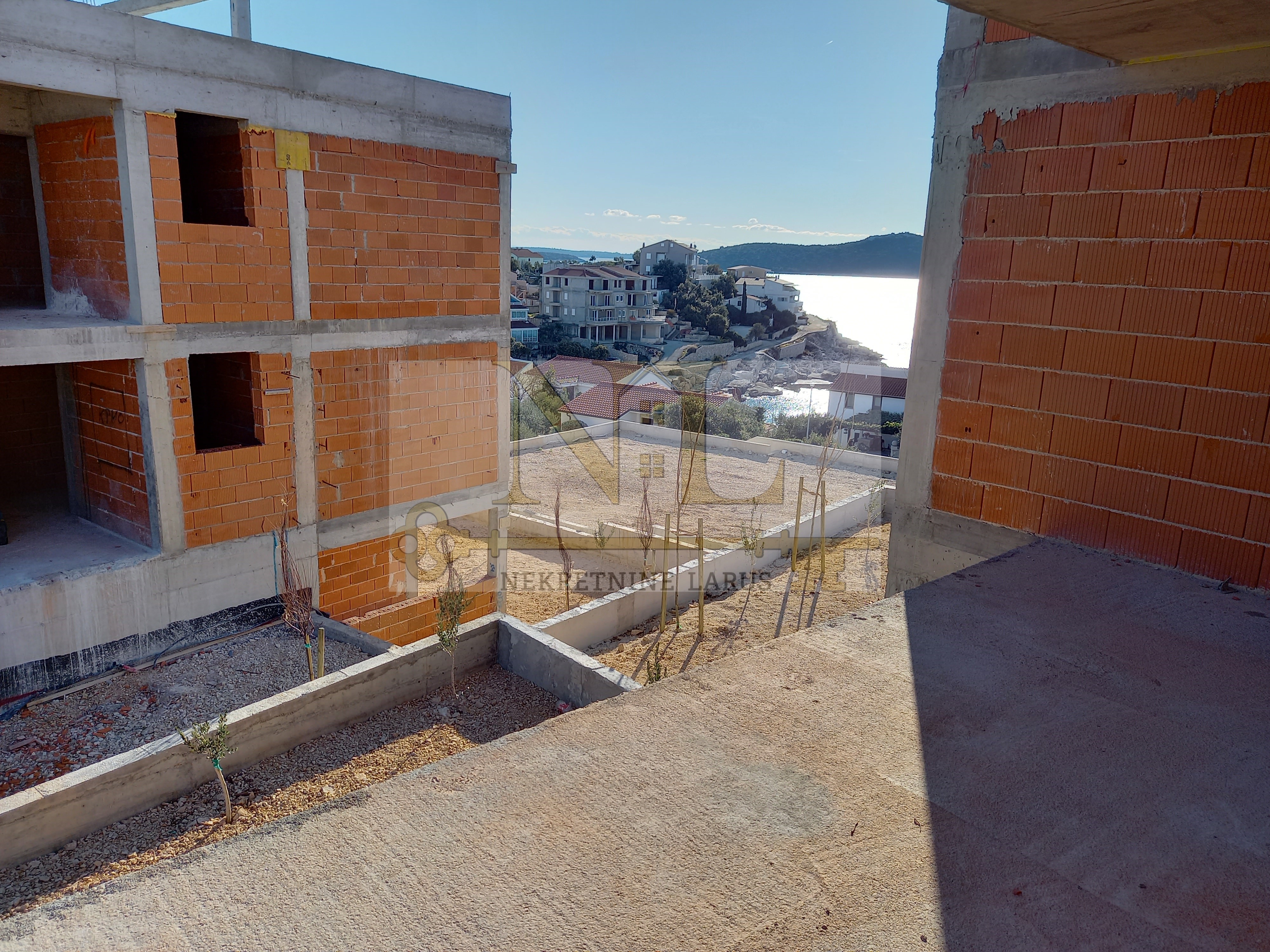 Flat For sale - SPLITSKO-DALMATINSKA  MARINA 