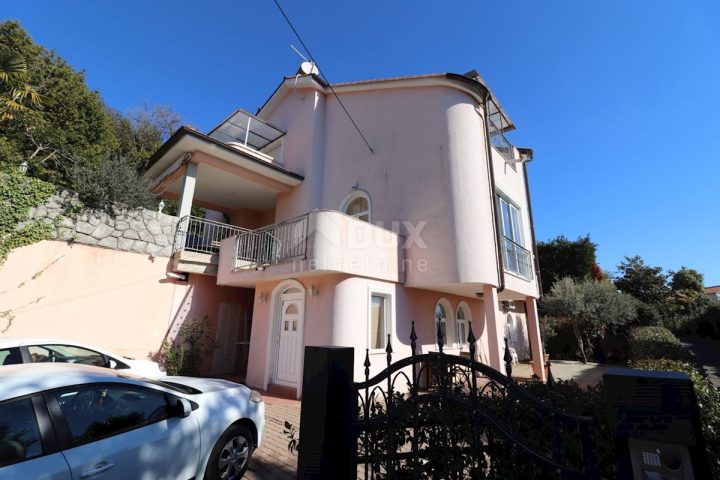 House for sale 420 m² – Ičići