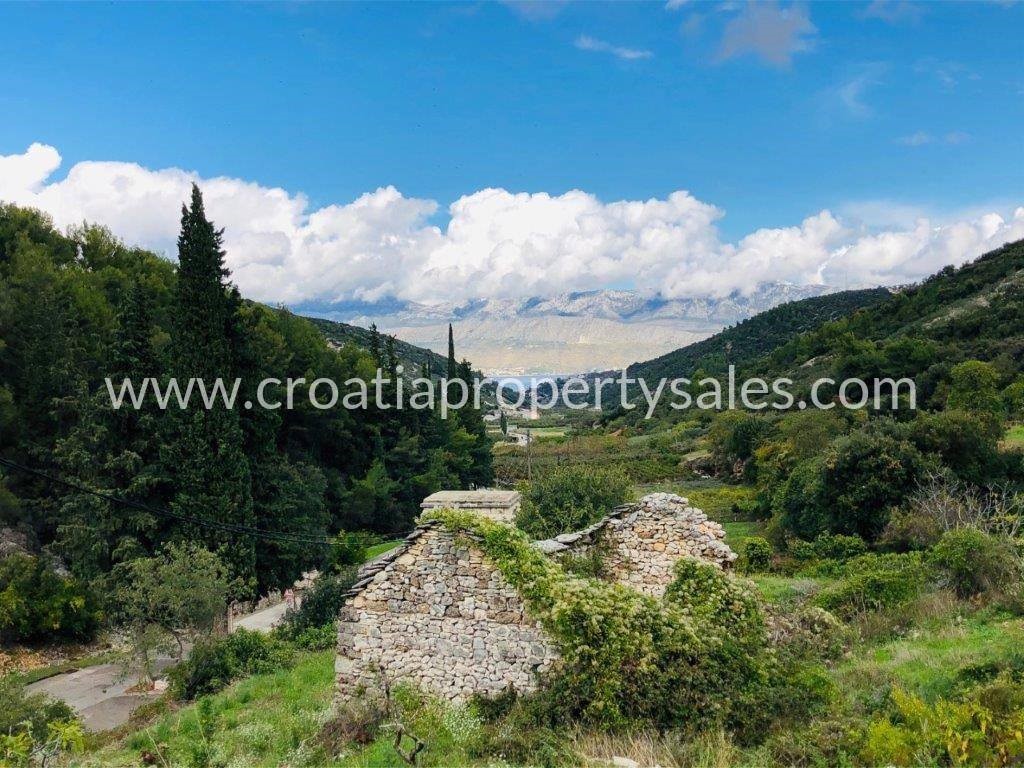 Land For sale - SPLITSKO-DALMATINSKA  BRAČ 